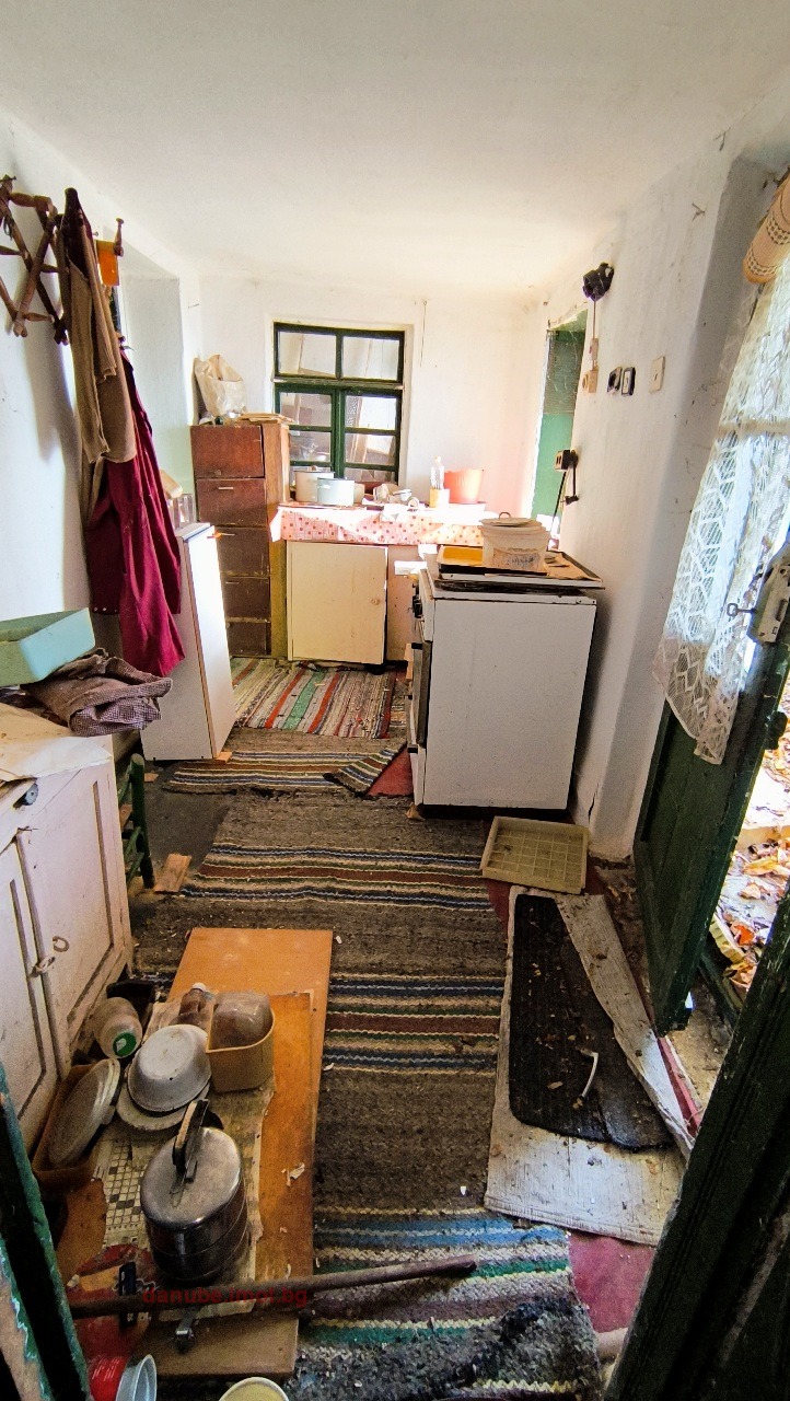 Продава КЪЩА, с. Церовец, област Русе, снимка 2 - Къщи - 55790527