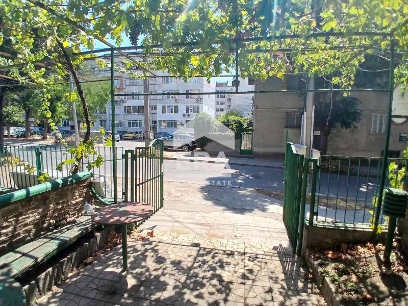 For Sale  Bar, Coffee shop Varna , Levski 2 , 36 sq.m | 69798113 - image [2]