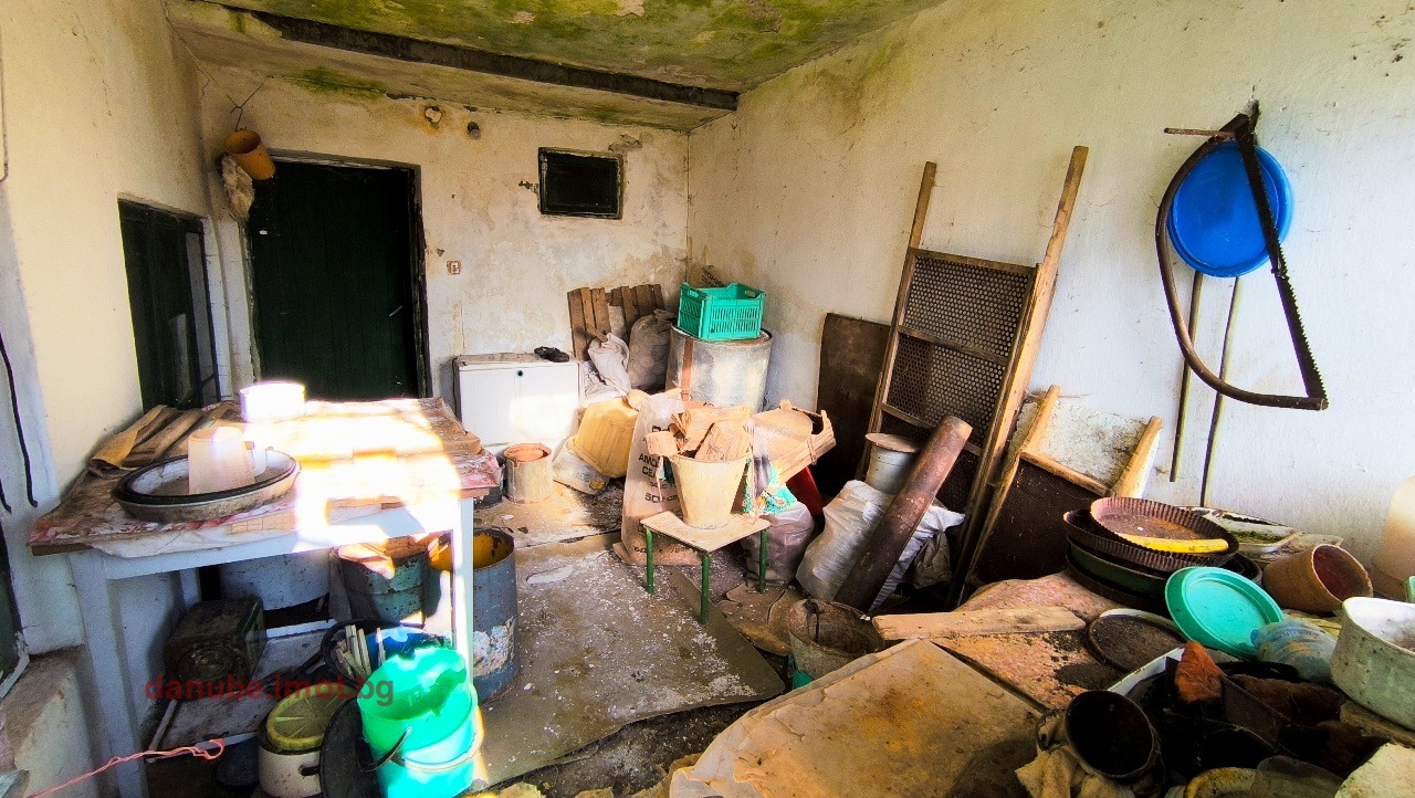 Продава КЪЩА, с. Церовец, област Русе, снимка 9 - Къщи - 55790527
