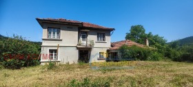 Casa Sokolovo, região Gabrovo 1