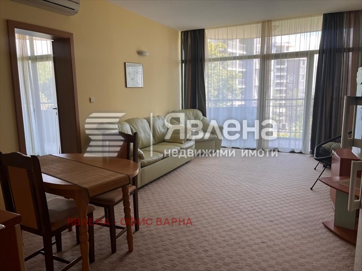 De vânzare  1 dormitor Varna , c.c. Zlatni piasâți , 87 mp | 98622567 - imagine [2]