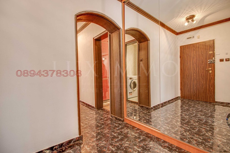 Продава 3-СТАЕН, гр. София, Център, снимка 5 - Апартаменти - 53235627