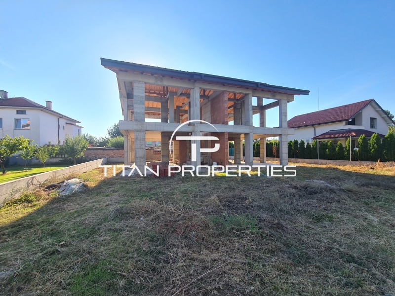 À venda  Casa região Plovdiv , Trud , 311 m² | 56265111 - imagem [2]