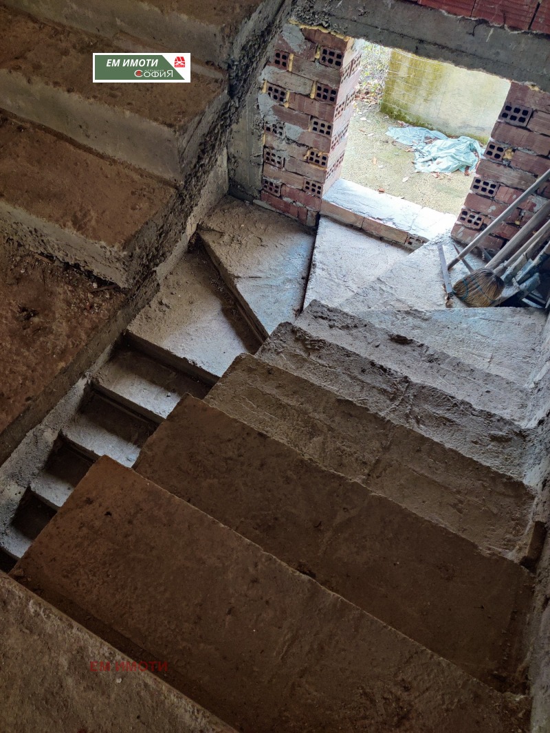 Продава КЪЩА, с. Рударци, област Перник, снимка 3 - Къщи - 52718365