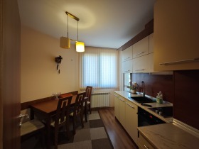 2 chambres Idealen tsentar, Pleven