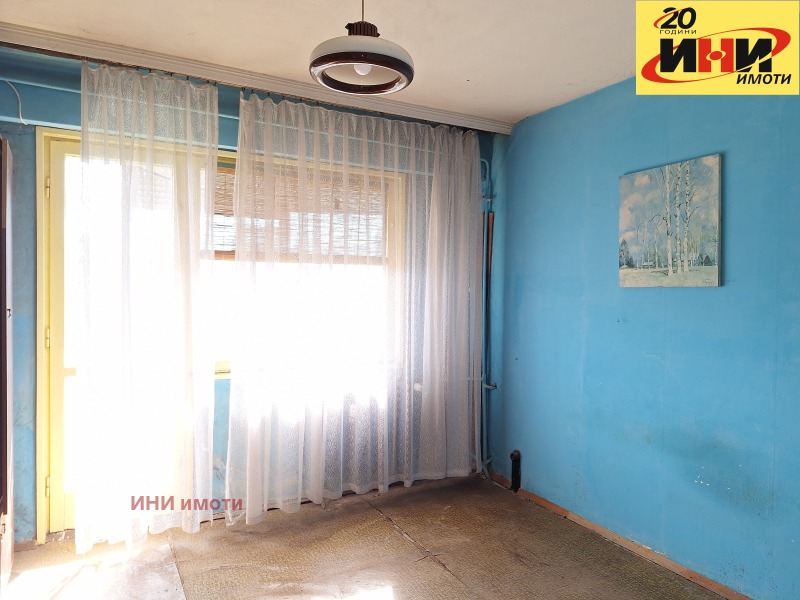 In vendita  2 camere da letto Ruse , Vazragdane , 82 mq | 73223950 - Immagine [7]