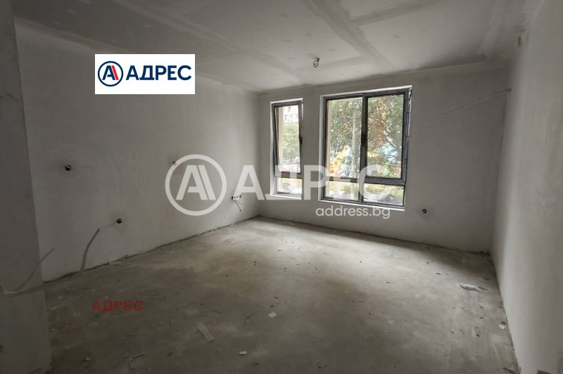 Продава 3-СТАЕН, гр. Варна, Лятно кино Тракия