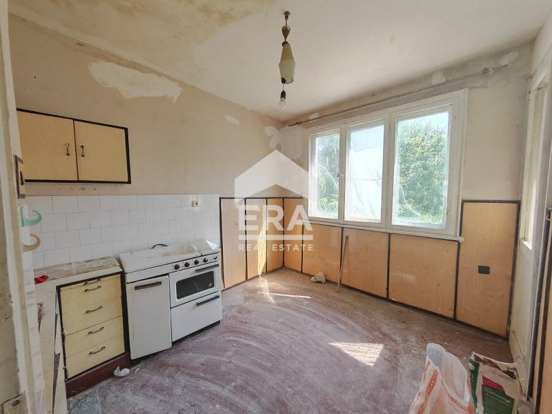 Продава 4-СТАЕН, гр. Силистра, Център, снимка 3 - Апартаменти - 52667405