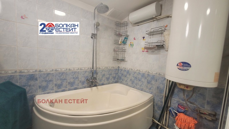 Продава КЪЩА, гр. Дебелец, област Велико Търново, снимка 13 - Къщи - 52821530