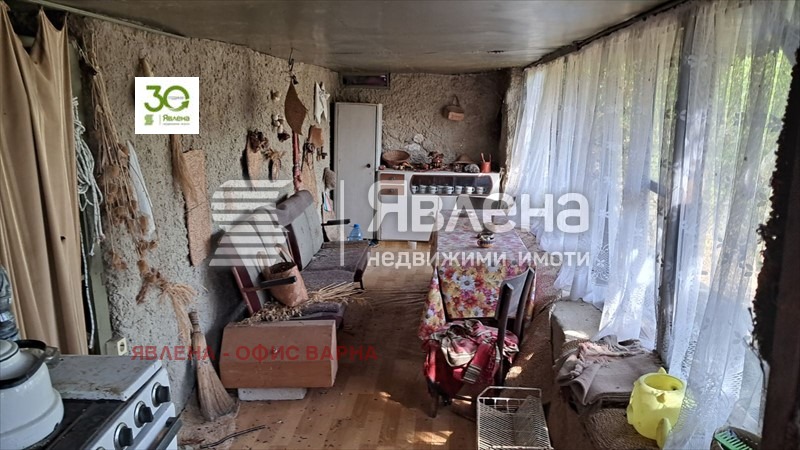 Продава КЪЩА, гр. Варна, с. Константиново, снимка 5 - Къщи - 54060239