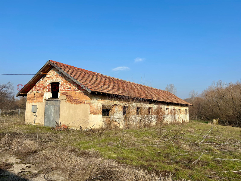 Продава  Пром. помещение област Плевен , с. Обнова , 200 кв.м | 91997603