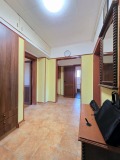 Продава 4-СТАЕН, гр. Монтана, Идеален център, снимка 1