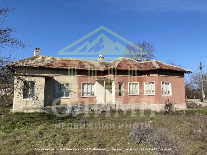 Продава КЪЩА в област Добрич, с. Василево - 100 кв.м / 38 000 € » 74 321.54 лв., ОЛИМП