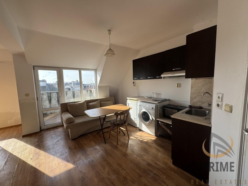 Продава 1-СТАЕН, гр. Бургас, Възраждане, снимка 4 - Апартаменти - 52149960