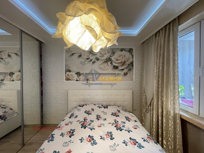 À venda  1 quarto Burgas , Slaveikov , 65 m² | 20159805 - imagem [8]