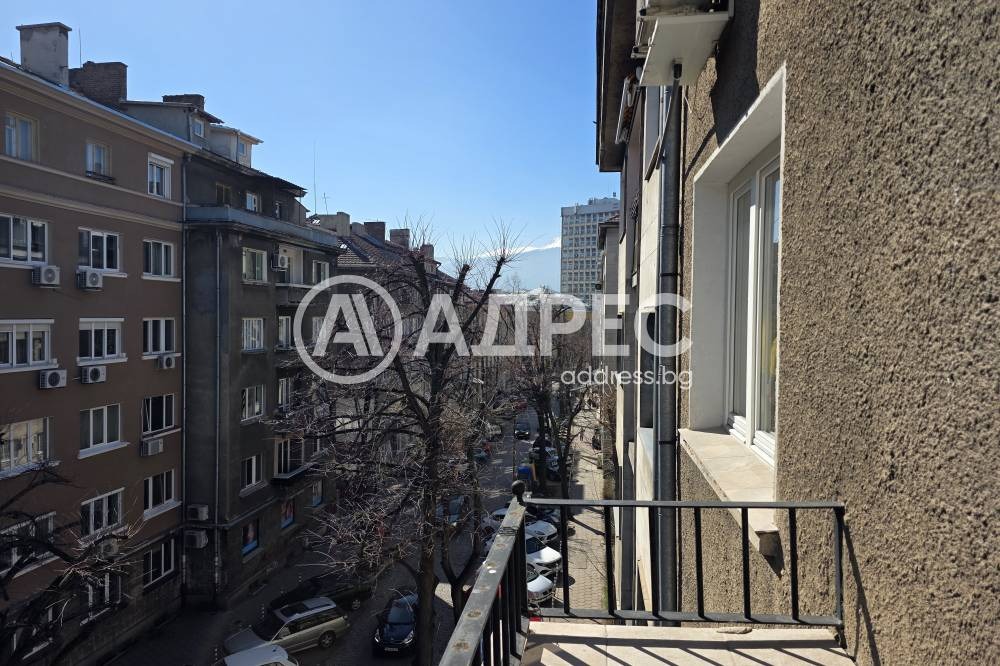 Продава 3-СТАЕН, гр. София, Докторски паметник, снимка 13 - Апартаменти - 55456578