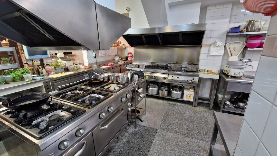 Продава ЗАВЕДЕНИЕ | Imot.bg — изображение 13