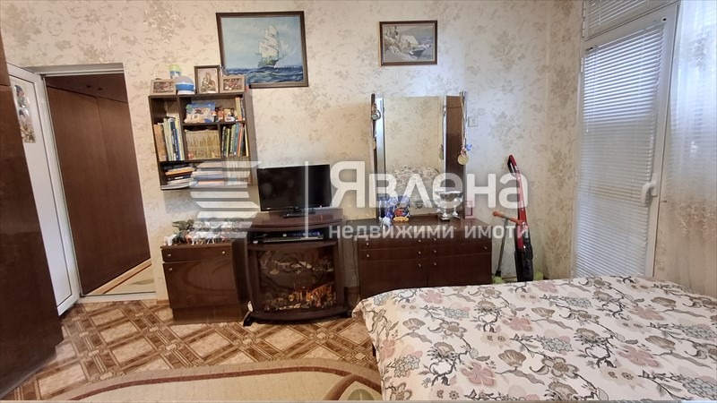 Продава 2-СТАЕН, гр. Пловдив, Изгрев, снимка 4 - Aпартаменти - 49550203