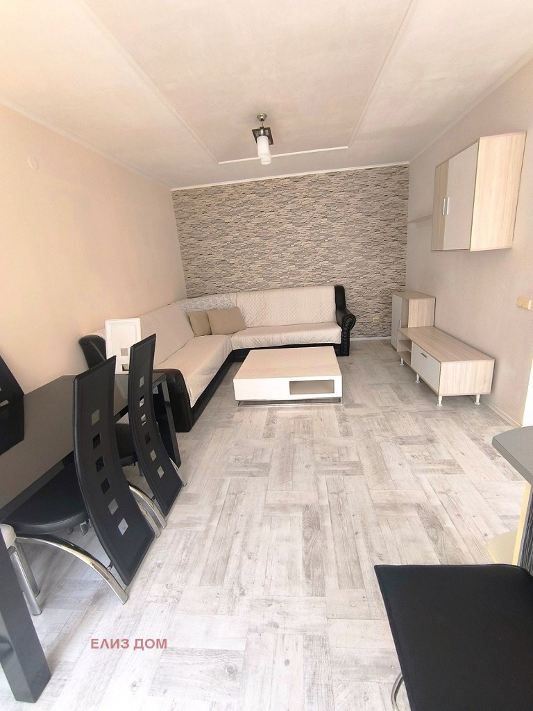 Продава 3-СТАЕН, гр. Варна, Окръжна болница-Генерали, снимка 4 - Апартаменти - 54203078