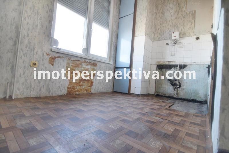 For Sale  3+ bedroom Plovdiv , Kyuchuk Parizh , 107 sq.m | 42775032 - image [5]