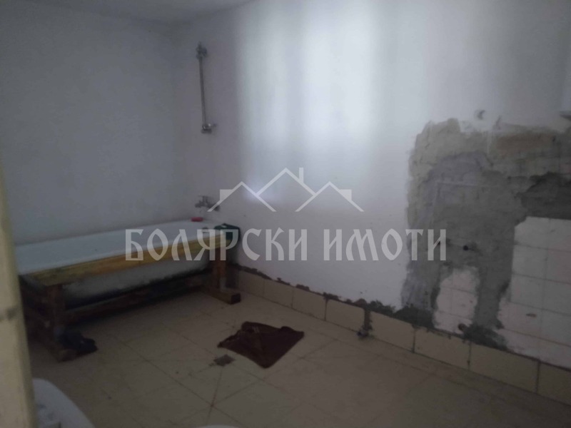 Продава  Къща област Велико Търново , с. Русаля , 200 кв.м | 86282422 - изображение [15]