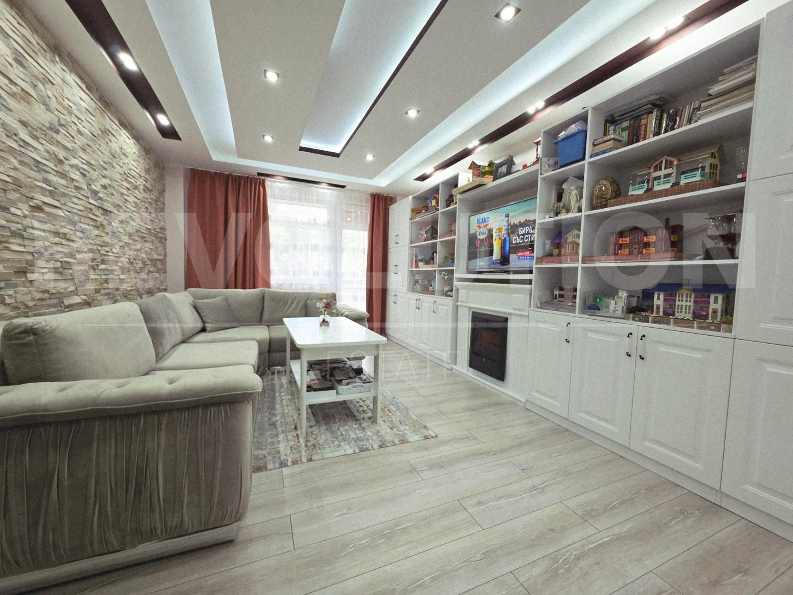 Продава 3-СТАЕН, гр. София, Света Троица, снимка 2 - Апартаменти - 53970750