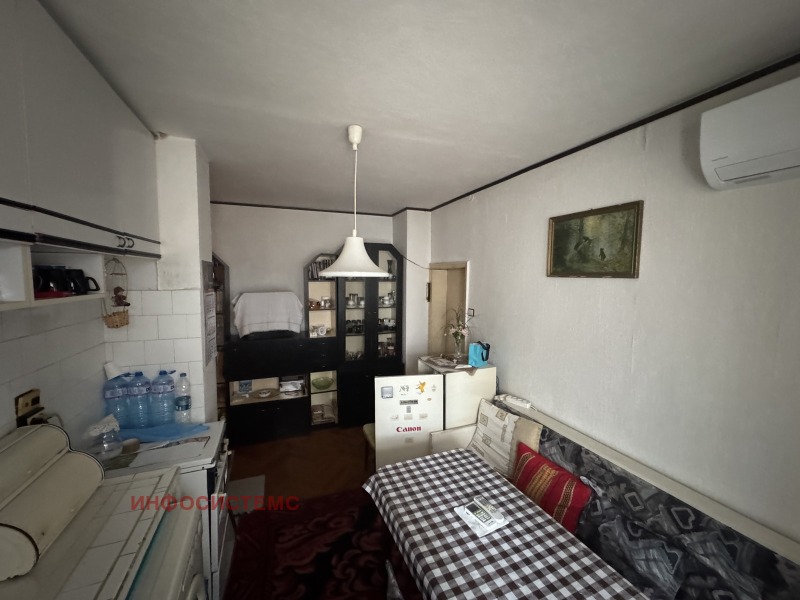 Продава  3-стаен град Пловдив , Кършияка , 82 кв.м | 68109319 - изображение [4]