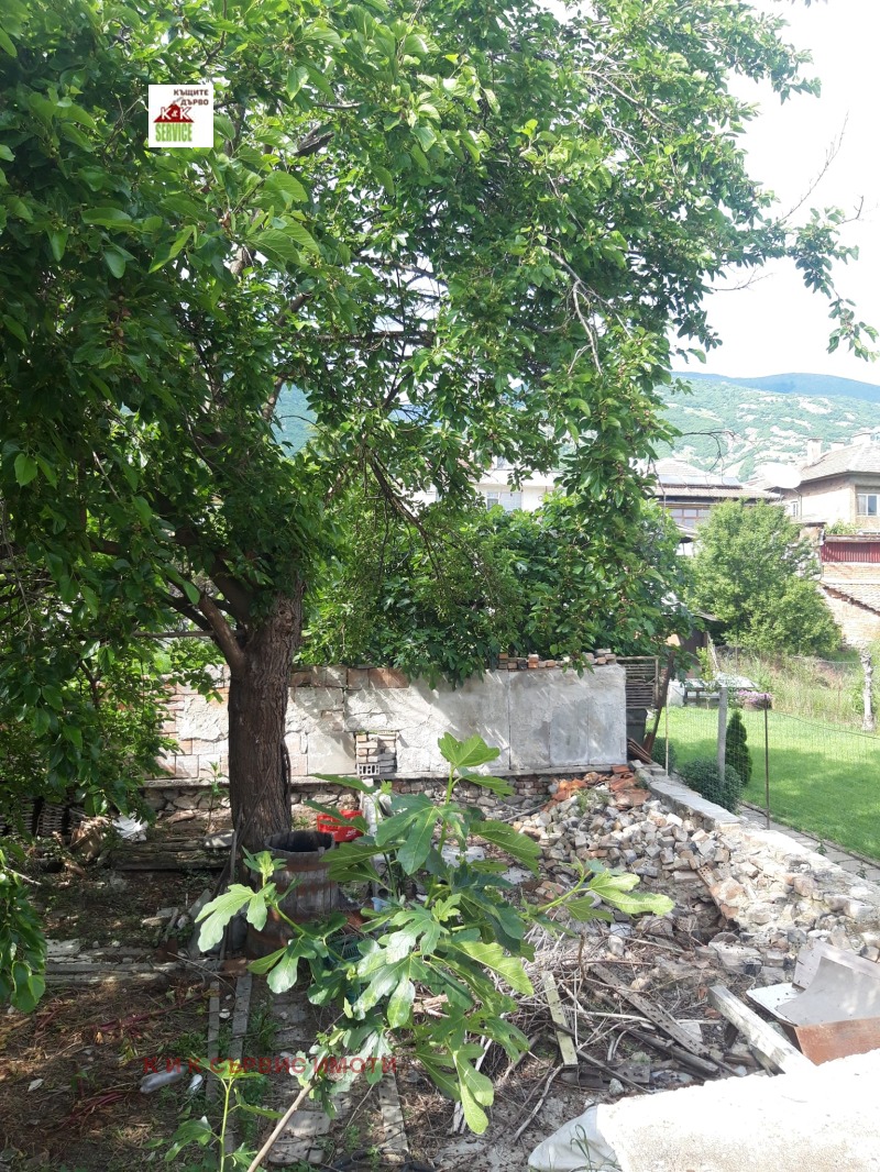 Продава КЪЩА, гр. Сопот, област Пловдив, снимка 13 - Къщи - 41362619
