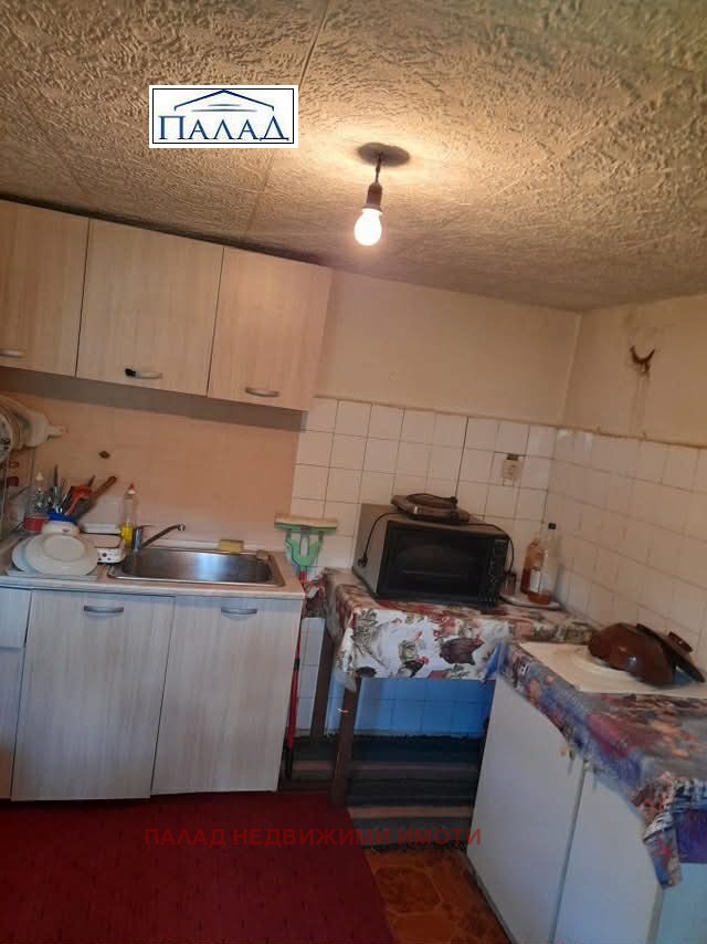 Продава КЪЩА, с. Разделна, област Варна, снимка 9 - Къщи - 53521363