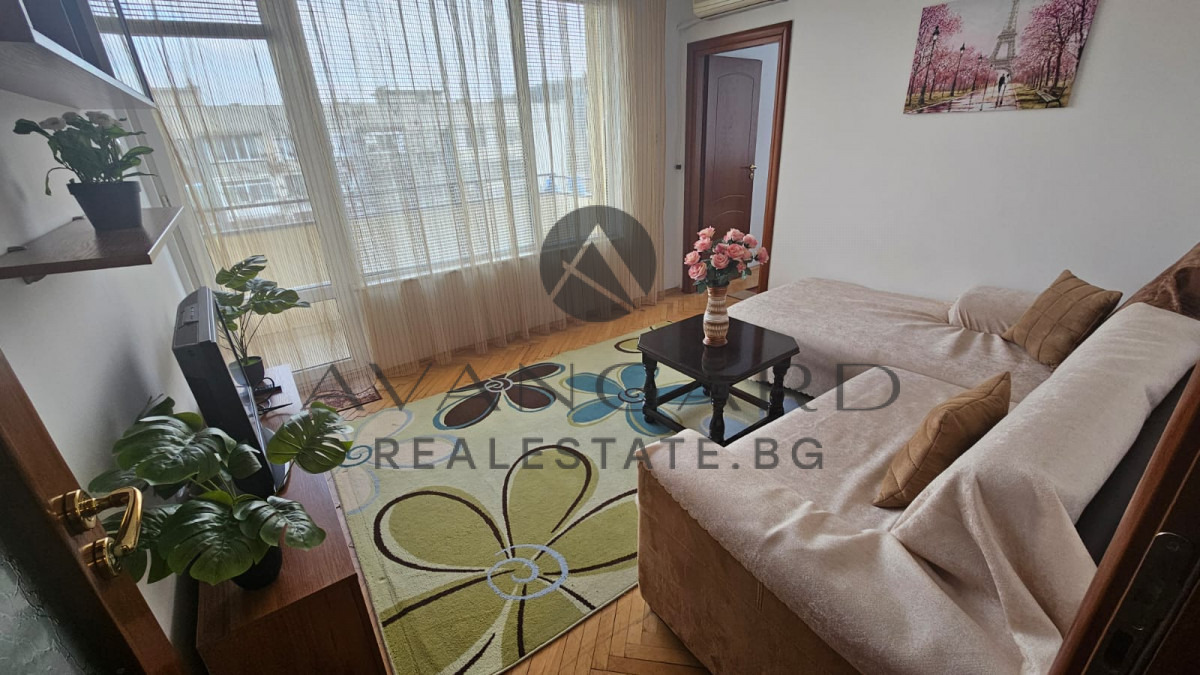 Продава 3-СТАЕН, гр. Пловдив, Център
