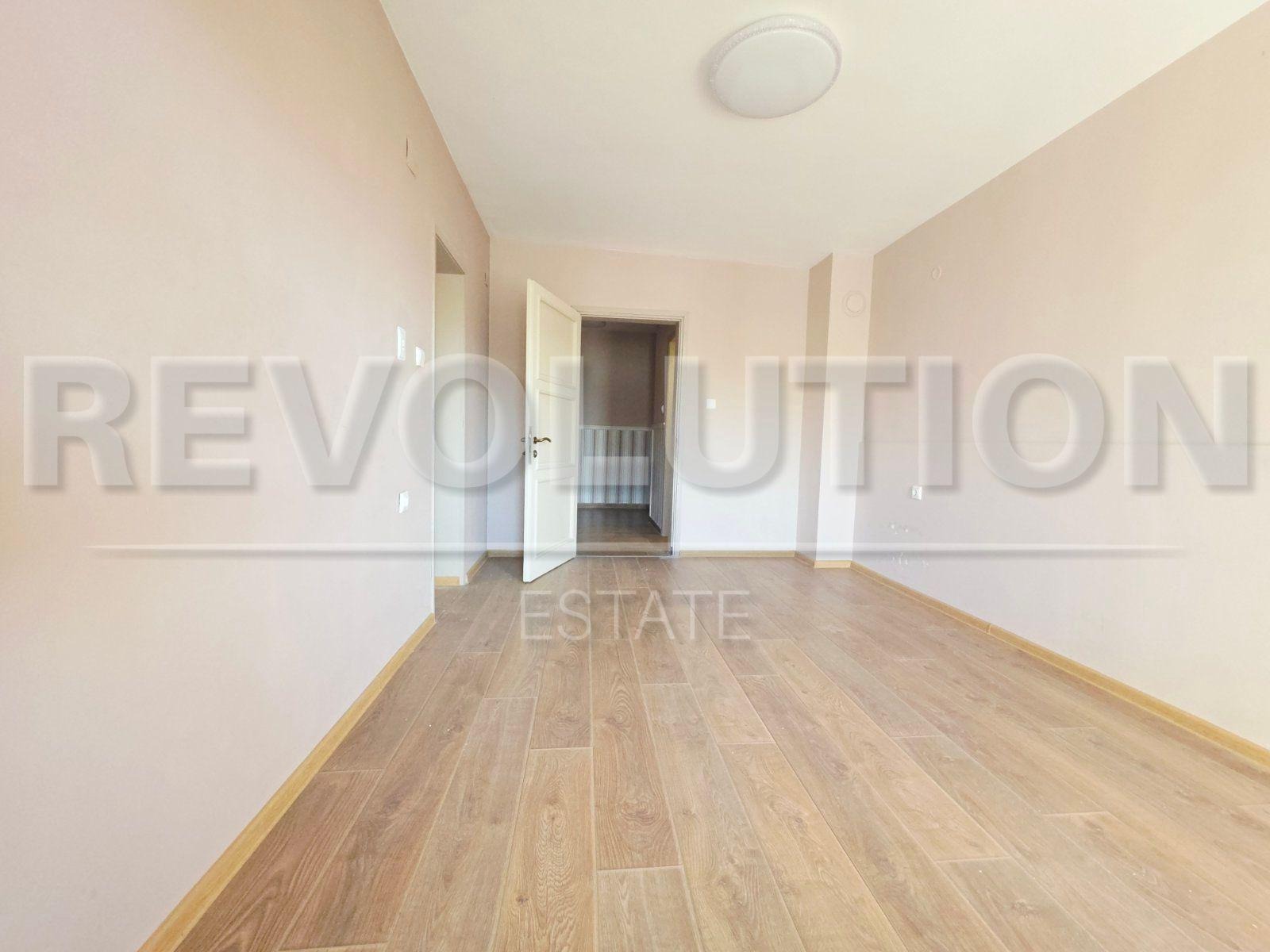 Продава МНОГОСТАЕН, гр. София, Хладилника, снимка 5 - Апартаменти - 54201415