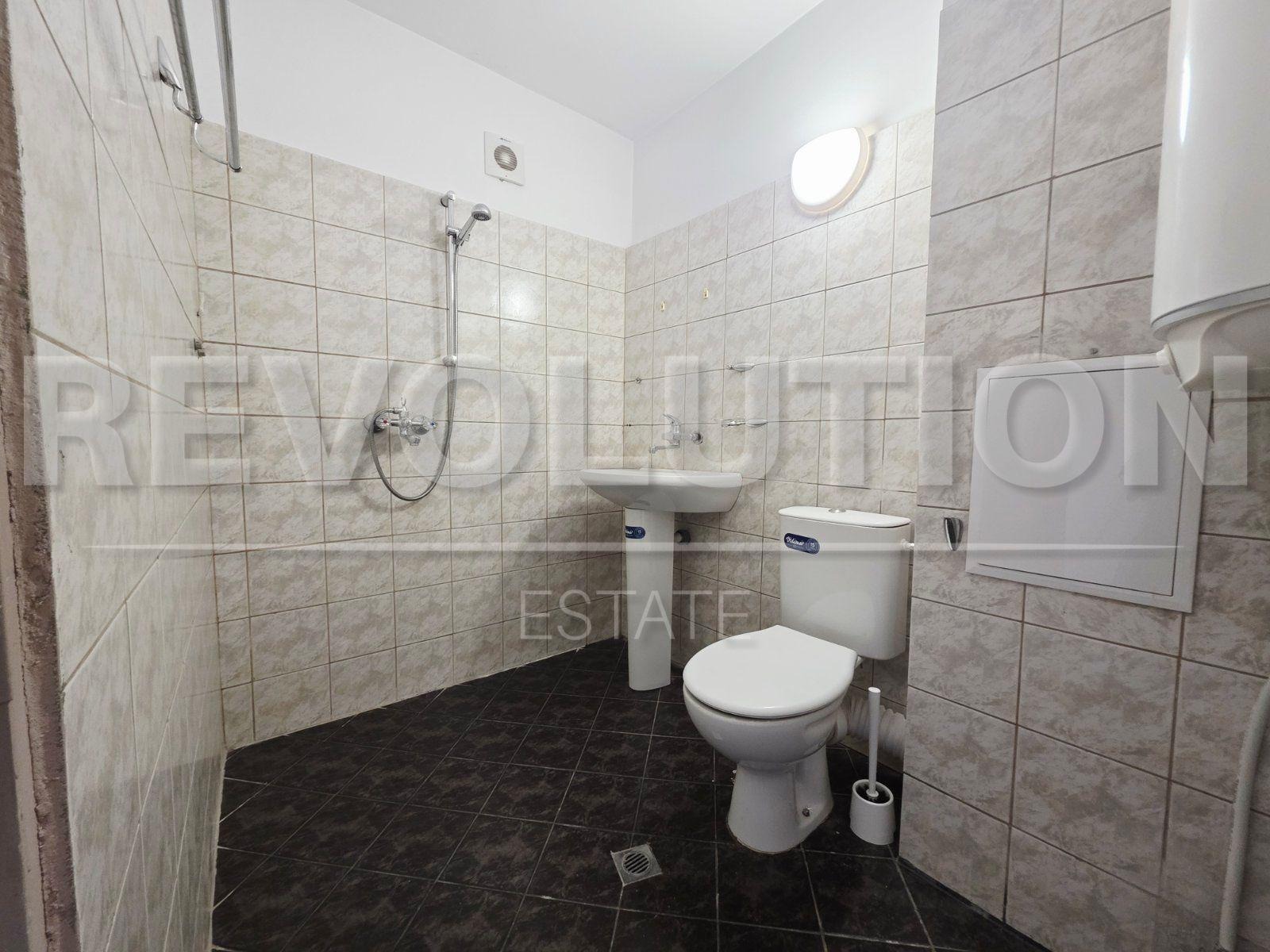 Продава МНОГОСТАЕН, гр. София, Хладилника, снимка 13 - Апартаменти - 54201415