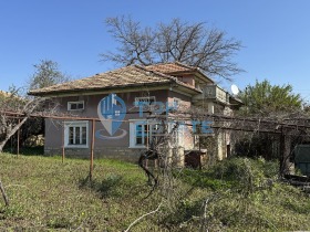 Casa Nova Varbovka, regione Veliko Tarnovo