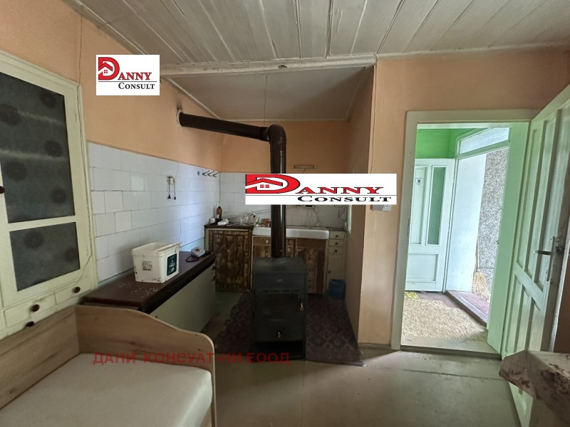 Na sprzedaż  Dom region Wielkie Tyrnowo , Karaisen , 110 mkw | 47649455 - obraz [2]