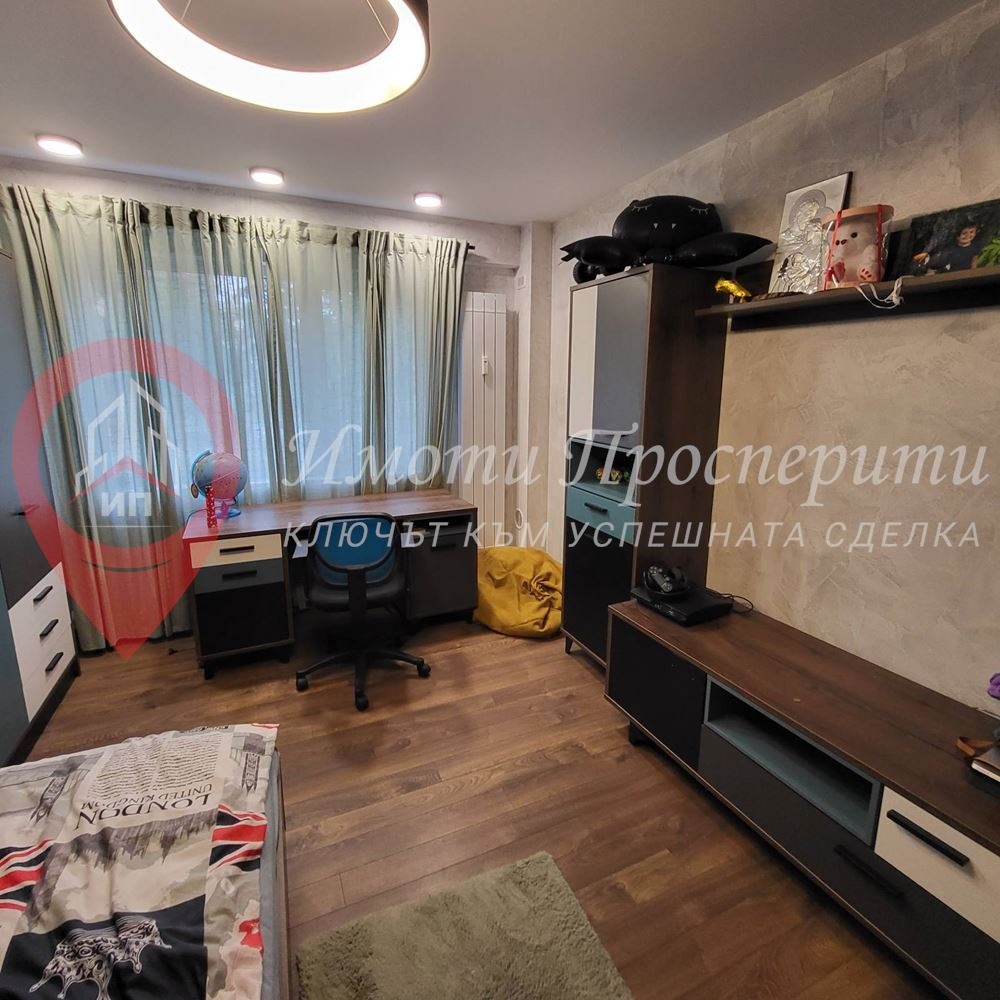 Продава 4-СТАЕН, гр. Перник, Изток, снимка 13 - Апартаменти - 54114325