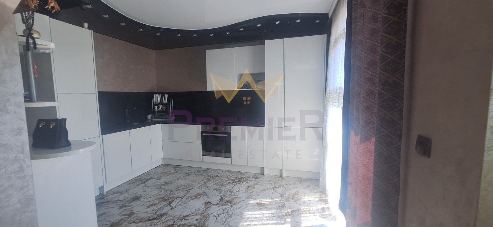 Продава КЪЩА, гр. Варна, м-т Ален мак, снимка 2 - Къщи - 53766745