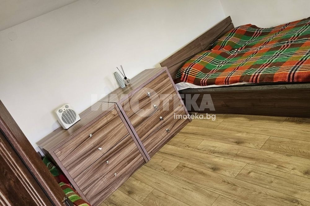 Продава КЪЩА, с. Черни връх, област Шумен, снимка 13 - Къщи - 56372955