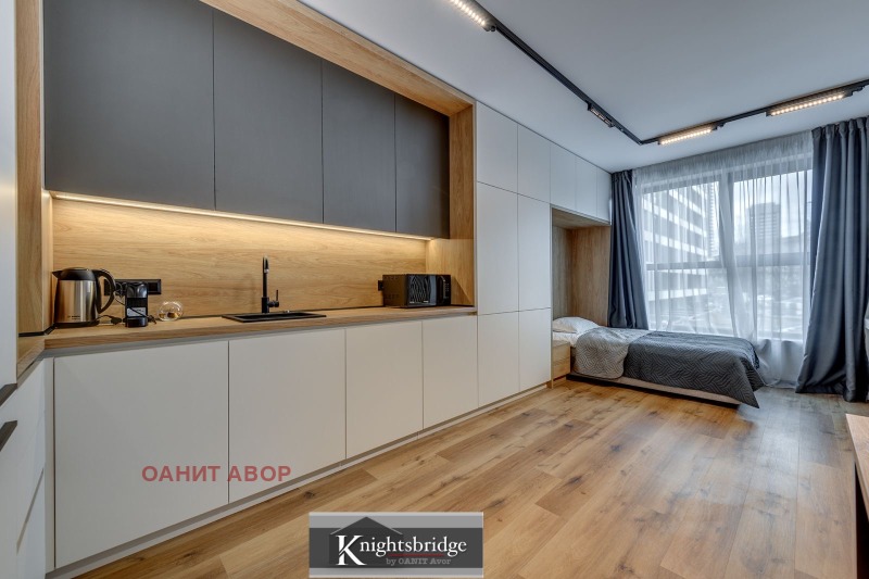 Продава 1-СТАЕН, гр. София, Център, снимка 5 - Апартаменти - 52165921