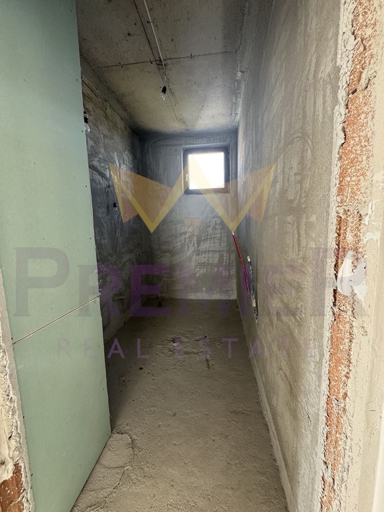 Te koop  2 slaapkamers Sofia , Mladost 1 , 241 m² | 50838082 - afbeelding [9]