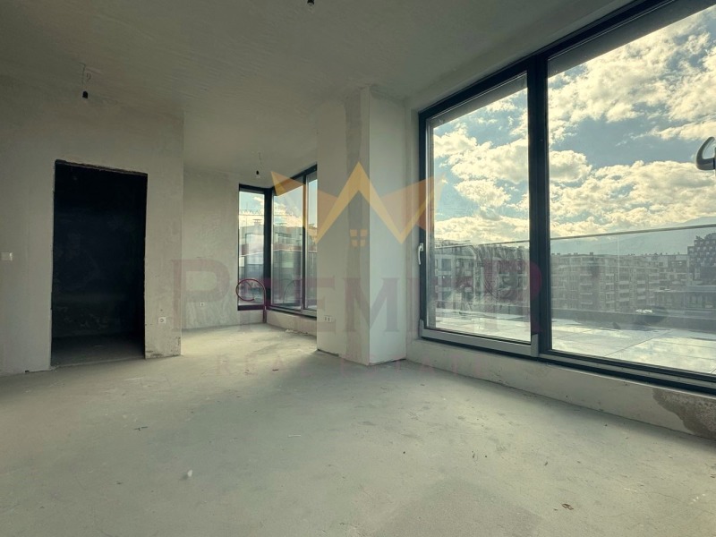 Te koop  2 slaapkamers Sofia , Mladost 1 , 241 m² | 50838082 - afbeelding [4]