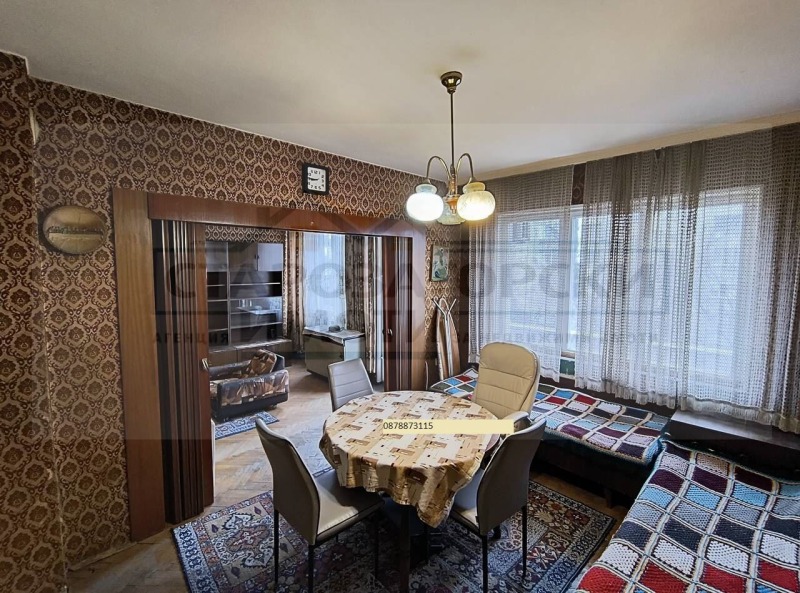 Продава  4-стаен град Стара Загора , Център , 101 кв.м | 48468073 - изображение [2]