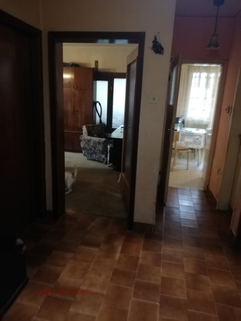 In vendita  3 camere da letto Sofia , Iztok , 130 mq | 80323546 - Immagine [2]