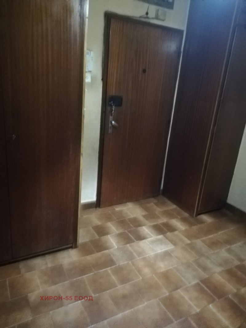 In vendita  3 camere da letto Sofia , Iztok , 130 mq | 80323546