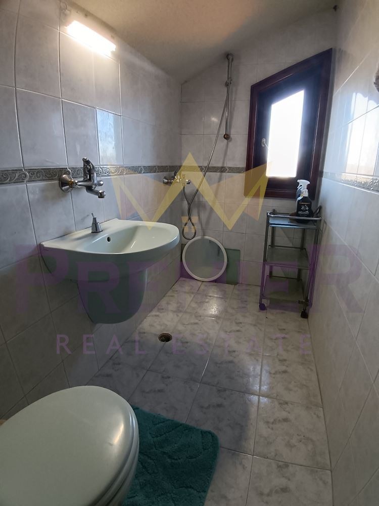 Продава КЪЩА, с. Куманово, област Варна, снимка 8 - Къщи - 52824699