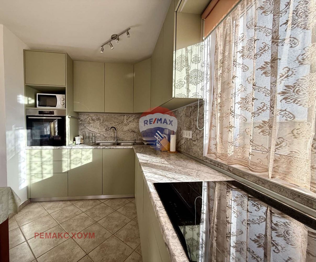Продава КЪЩА, гр. Балчик, област Добрич, снимка 5 - Къщи - 55368631