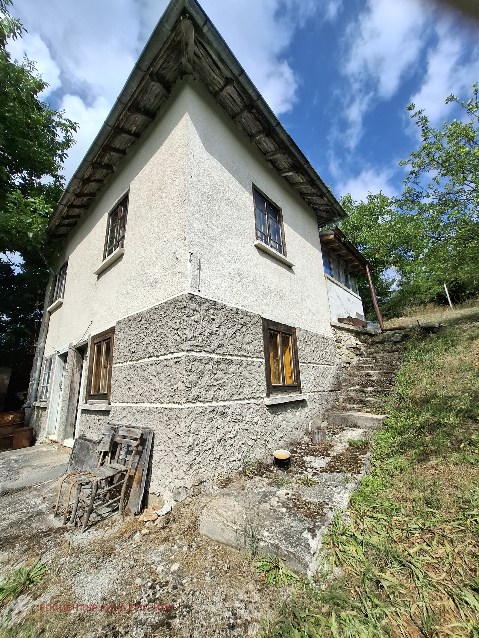 Продава КЪЩА, с. Неделково, област Перник, снимка 2 - Къщи - 56034481