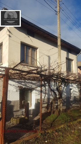 House Palatovo, region Kyustendil 1