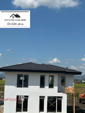 Hus Bozhurishte, region Sofia