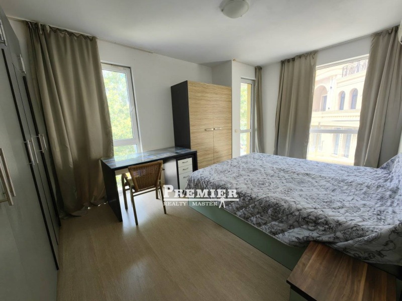 À venda  2 quartos região Burgas , k.k. Slantchev briag , 92 m² | 89642882 - imagem [16]