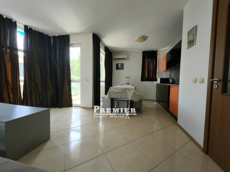 À venda  2 quartos região Burgas , k.k. Slantchev briag , 92 m² | 89642882 - imagem [7]